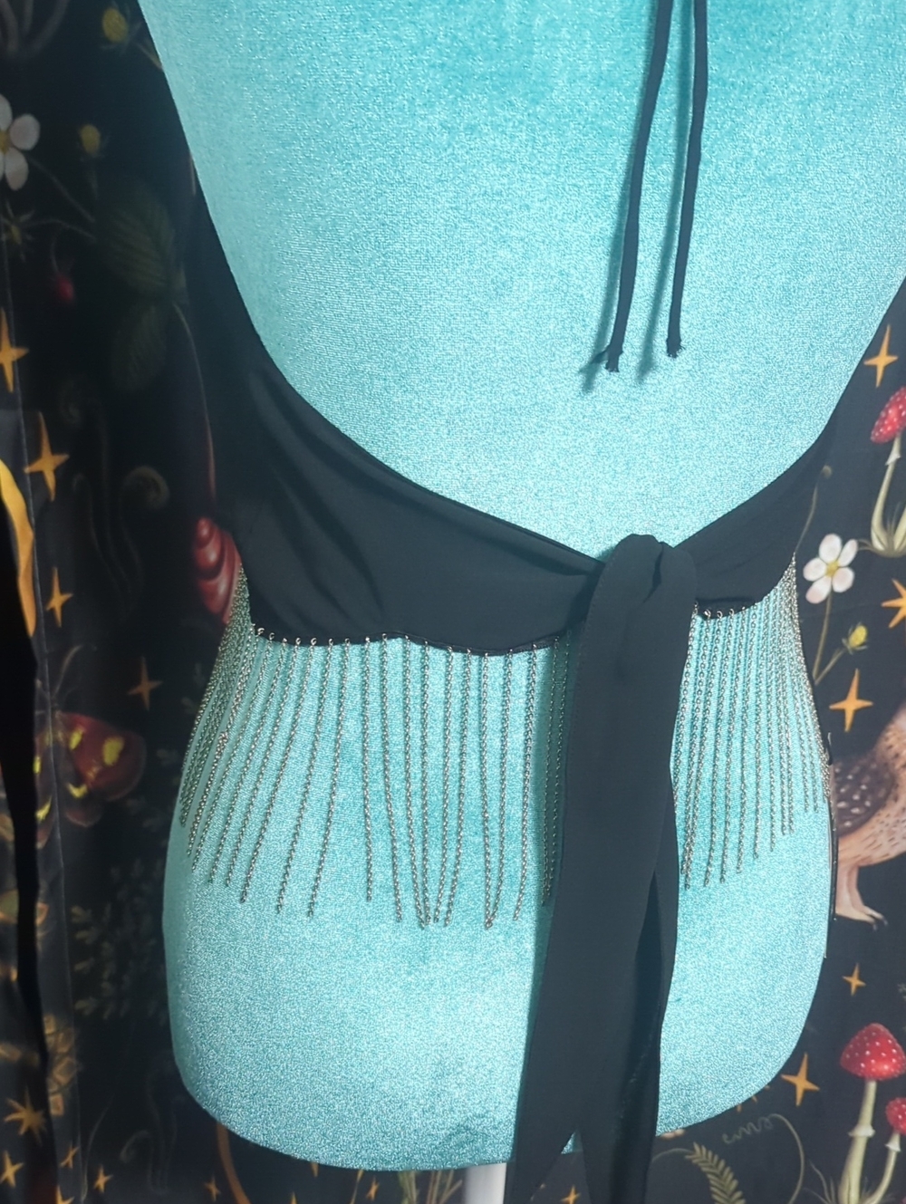 Black Halter With Chains - Picture 4 of 5